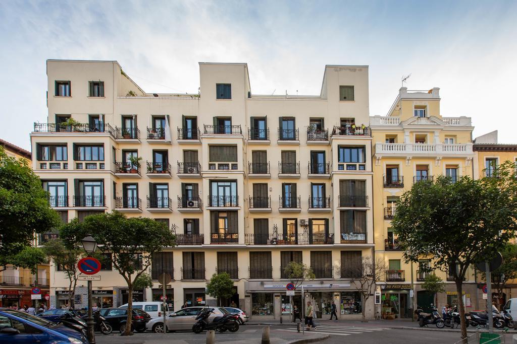 Bookinmadrid Com - Cascorro Sq 18 Pax Daire Dış mekan fotoğraf