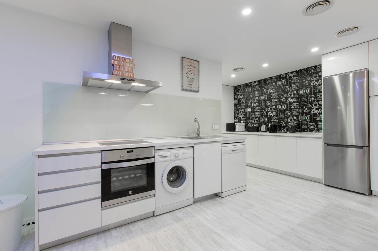 Bookinmadrid Com - Cascorro Sq 18 Pax Daire Dış mekan fotoğraf
