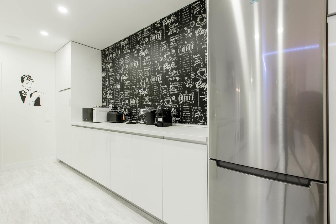 Bookinmadrid Com - Cascorro Sq 18 Pax Daire Dış mekan fotoğraf